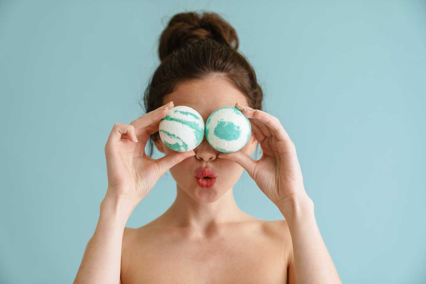 What Are the Benefits of Using Bath Bombs