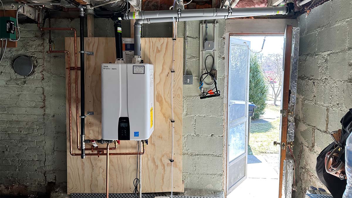 A tankless water heater